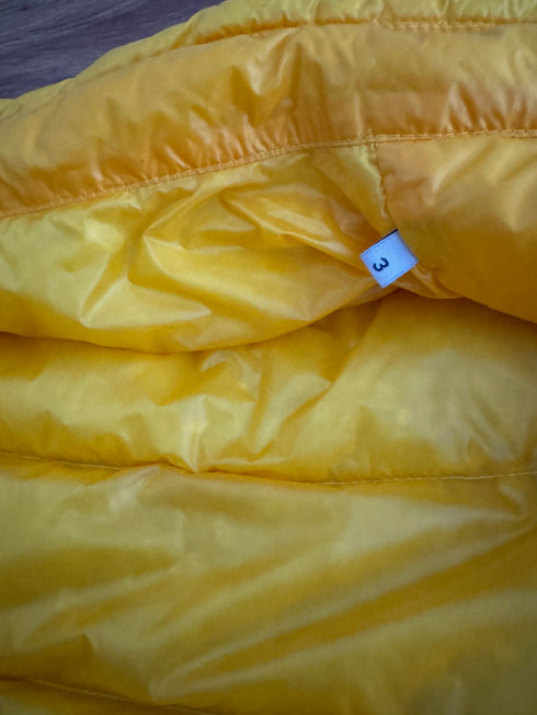 Moncler Gilet Gui vest size 3 yellow